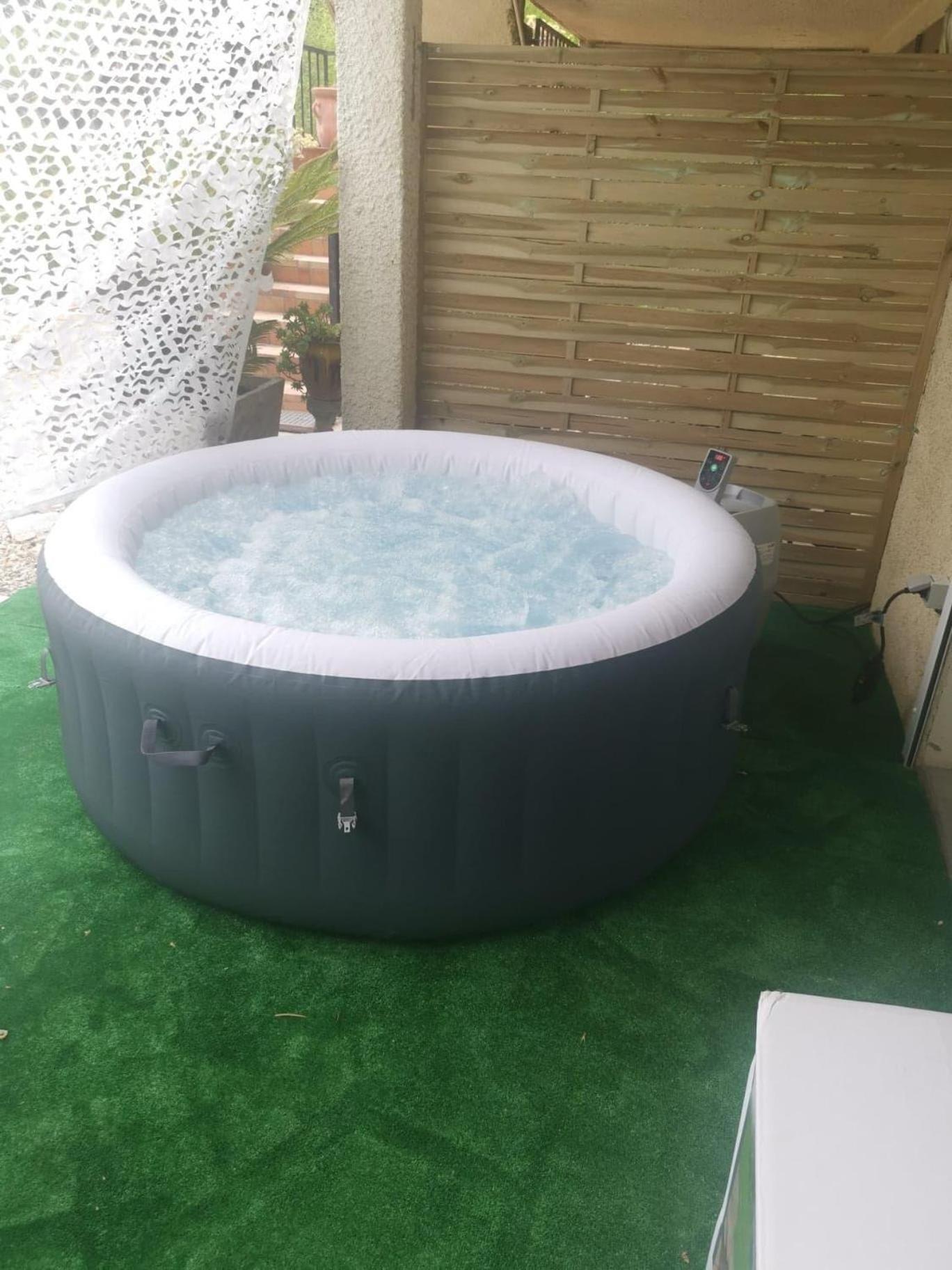 Appart-One Terrasse Jacuzzi Parking قرقشونه المظهر الخارجي الصورة