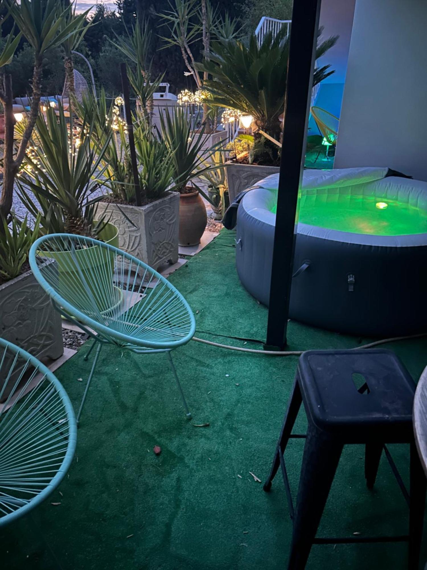 Appart-One Terrasse Jacuzzi Parking قرقشونه المظهر الخارجي الصورة